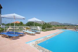 Eleana Apartments, Stavros, Pool 6