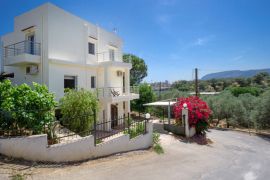 Welcome Apartment, Χρυσή Ακτή, facade