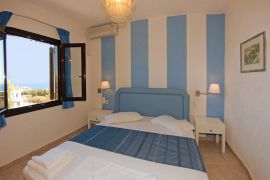 Perla Apartments, Agia Pelagia, apartment 2 double bedroom