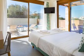 Villa Theasis, Агиа Марина, double bedroom 1b