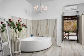 Pozzi Di Lusso Suite Luna, Chania (staden), jacuzzi 1 