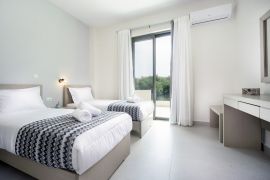 Ellie Apartment, Αγίοι Απόστολοι, bedroom 2a