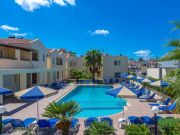 Theos Village Apartments i Kreta, Chania, Chrissi Akti