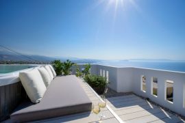 Rooftop Jacuzzi Apartment, Chania (Byen), jacuzzi 5