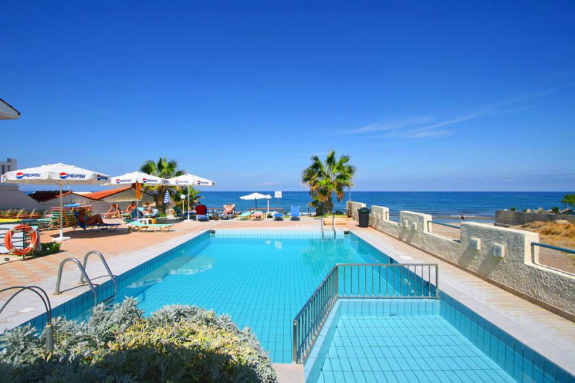 Seafront Apartments, Αδελιανός Κάμπος, pool-I