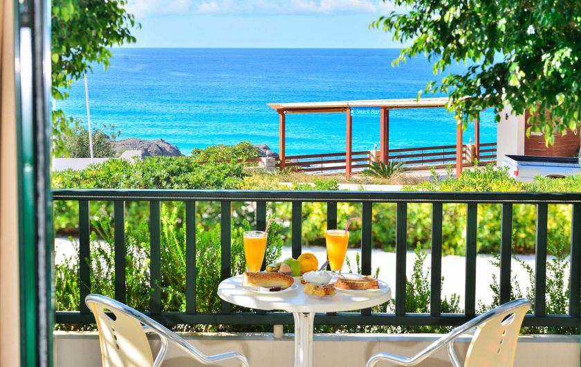 Falassarna Bay Studios, Фалассарна, balcony-breakfast