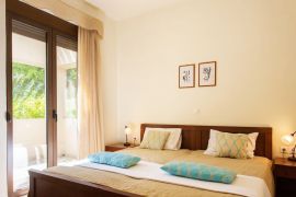 Beloved Villa, Roussospiti, bedroom double top floor 2a
