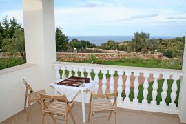 Villa Oak, Prines, Balcony 2