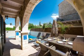 Adorable Villa, Σταλός, veranda 2