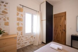 Comfy Apartment, Chania town, bedroom-1c