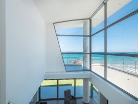 Salty Villa, Kokkini Chani, staircase view