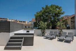 Kappa Residence, Chania, private jacuzzi 1