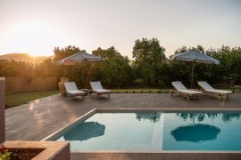 Villa Enny, Alikianos, private pool sunset
