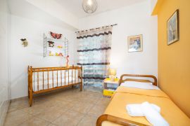 Port Apartment, Chania town, bedroom 2a
