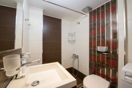 Erontas Apartment, Paleochora, bathroom 1a