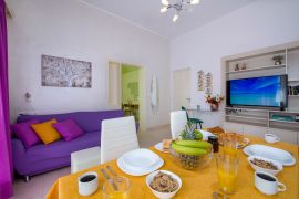 Erontas Apartment, Paleokhóra, living room area 1a