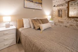 Peaceful Villa, Prines, bedroom 3b