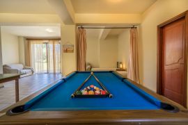 Villa Afroditi, Платаньяс, pool table