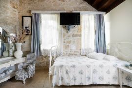 Classy Villa, Archanes, bedroom 2c