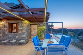 Villa Lygaria, Agia Pelagia, outdoor dining table 2