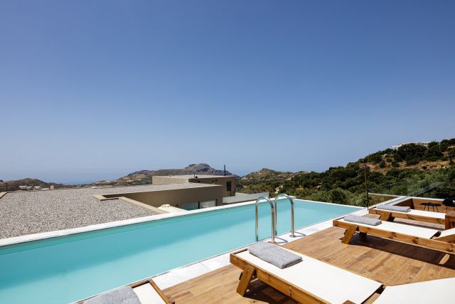villas 1 and 2 shared pool 1