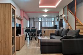 Bright Maisonette, Chrissi Akti, open plan area 1