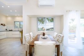 Villa Avo, Mournies, dining area 1a