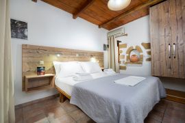 Topolia Villas, Φαλάσσαρνα, bedroom 1a