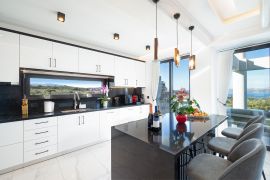 Villa Grand Fysaeri, Vamos, kitchen island 1