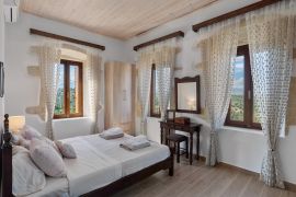 Villa Olga, Αλμυρίδα, master bedroom 1a